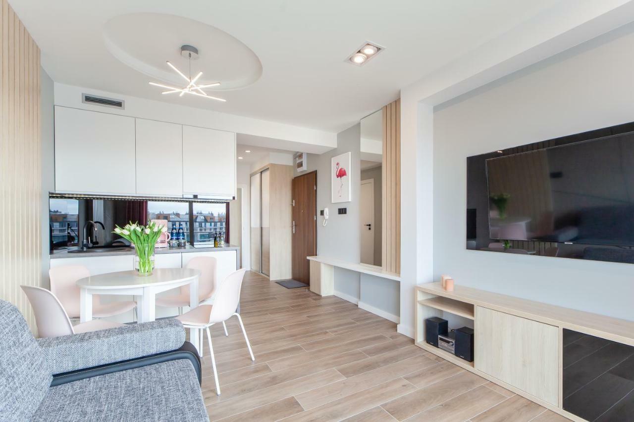 Apartment Pink Flamingo By Noclegi Renters Мендзиздрое Екстериор снимка
