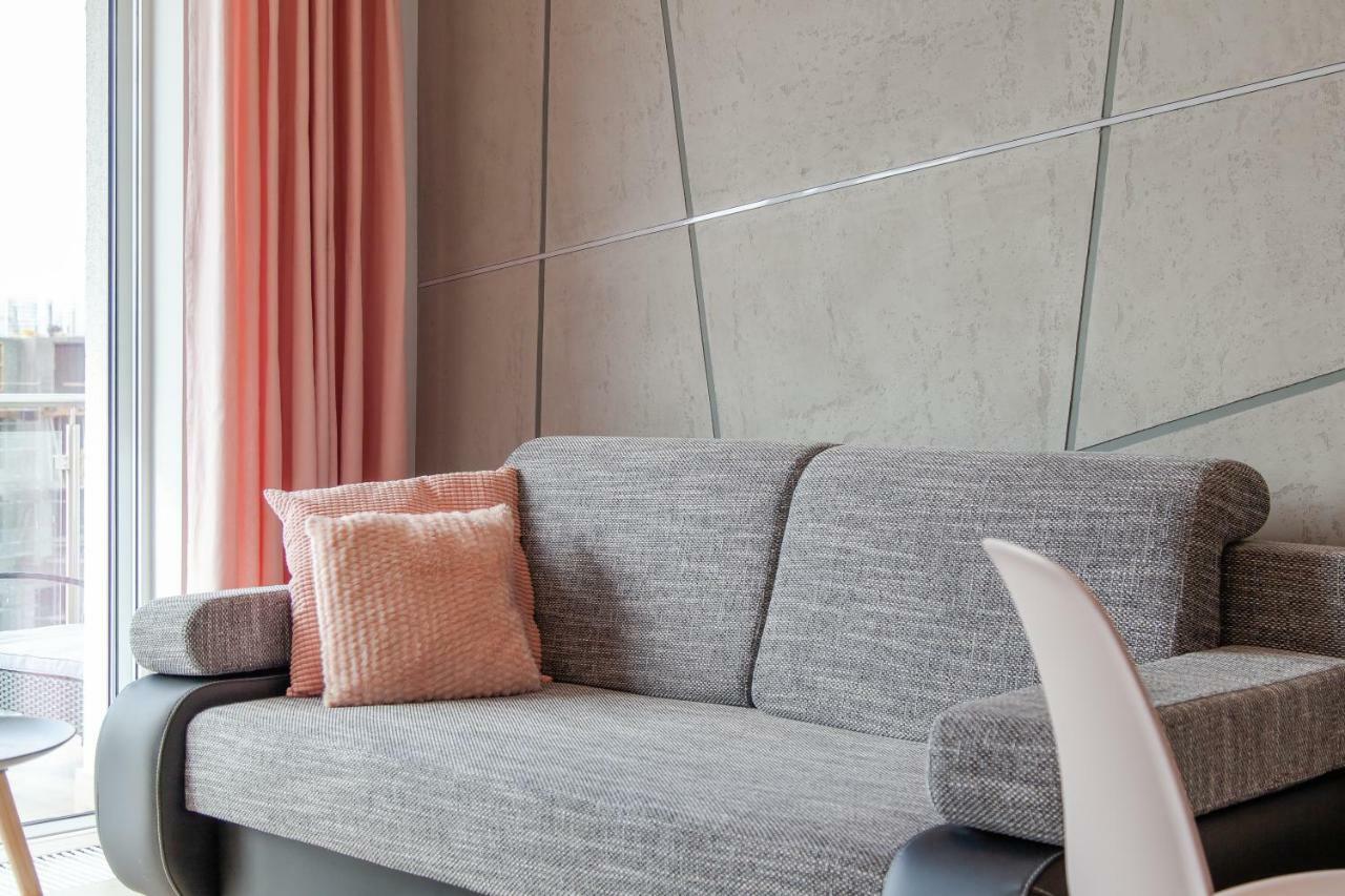 Apartment Pink Flamingo By Noclegi Renters Мендзиздрое Екстериор снимка